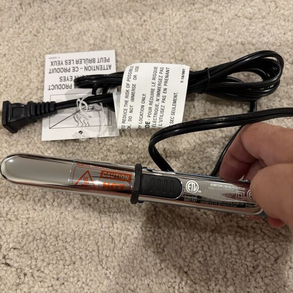 New BaBylissPRO Nano Titanium Prima2000 3/4" Mini Ionic Styling Iron 420F - Picture 6 of 10